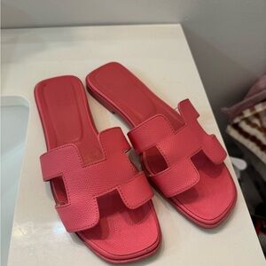 Women's Pink Slide Sandals